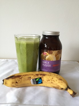 Grüner Smoothie Lotusblüte Grüner Smoothie Lotusblüte