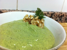 Nuss-Kräuter-Pesto Nuss-Kräuter-Pesto